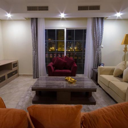 Adams Hotel Kuwait City Room photo