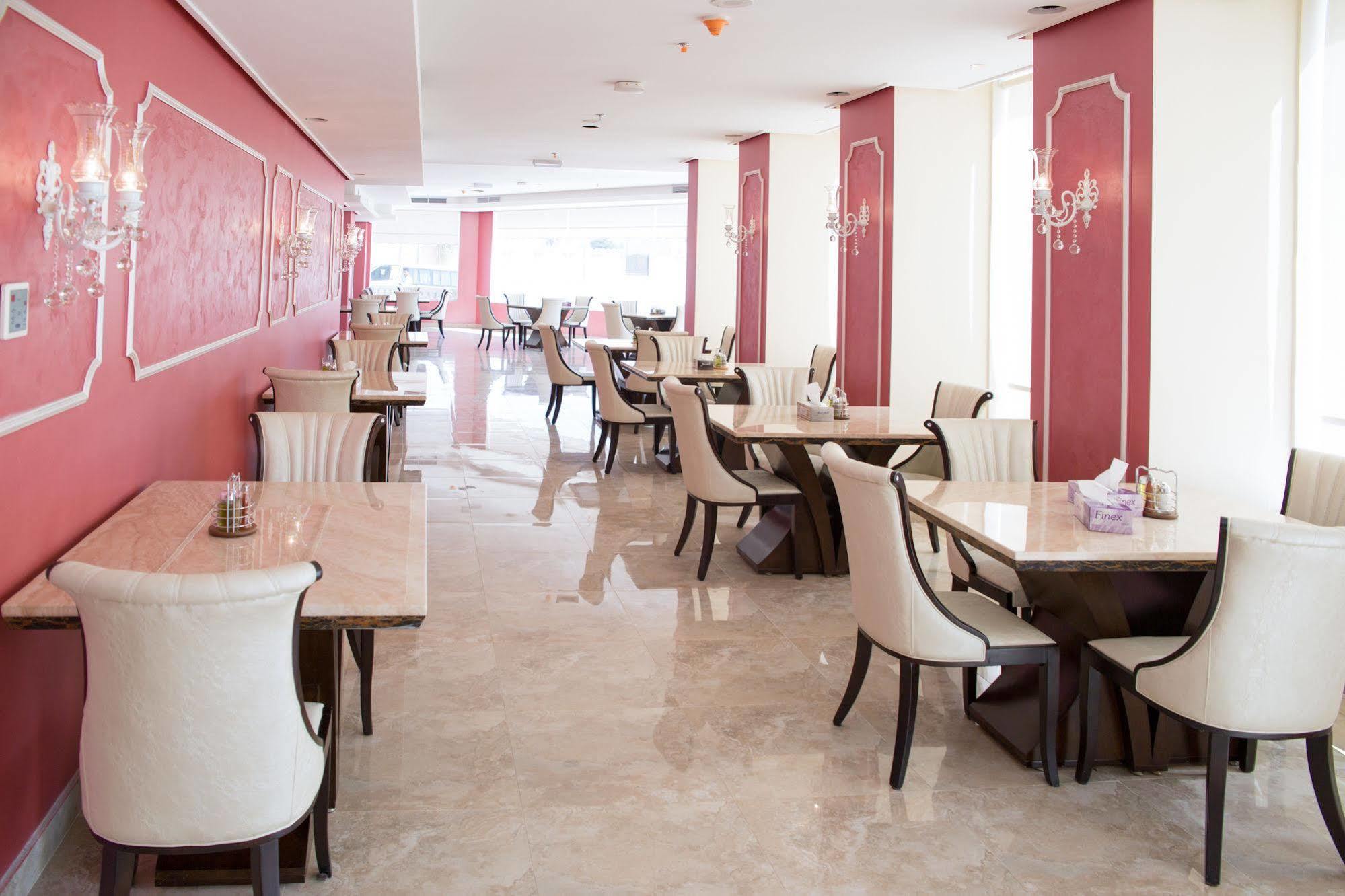 Adams Hotel Kuwait City Exterior photo