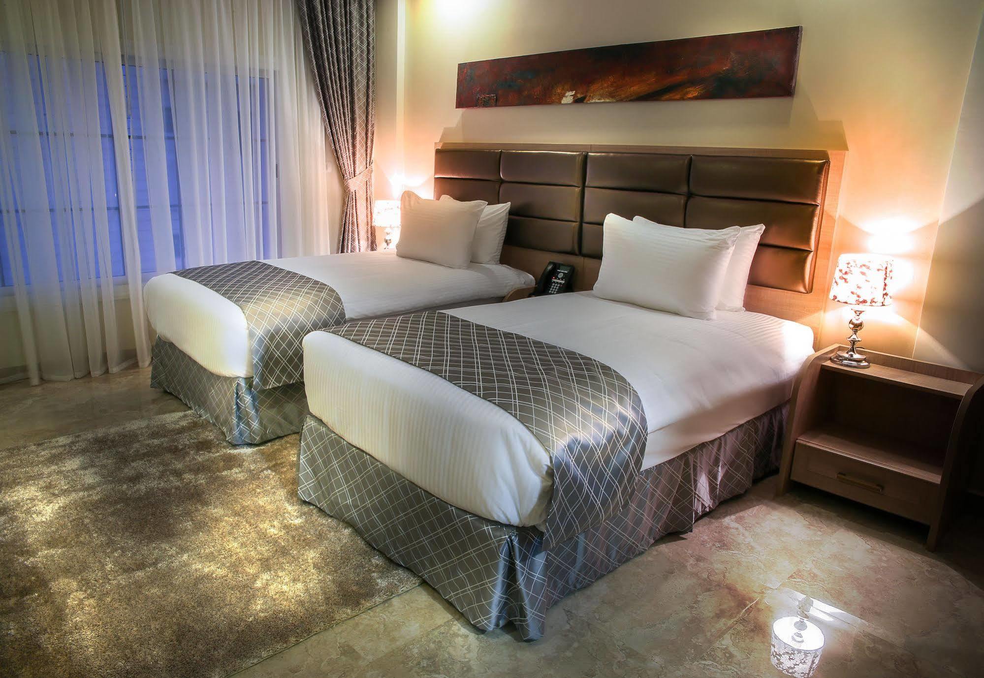 Adams Hotel Kuwait City Exterior photo